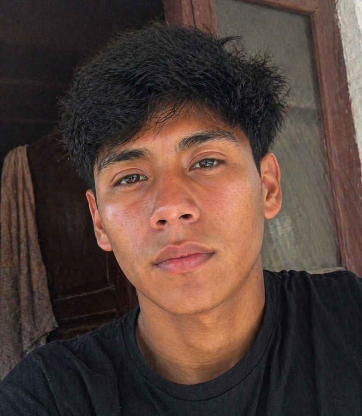 <em>Carlos S. Tarija</em>